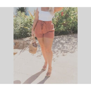 Indigo Rein Linen Blend Women's Paper Bag Orange Pheasant Shorts Size Medium NWT